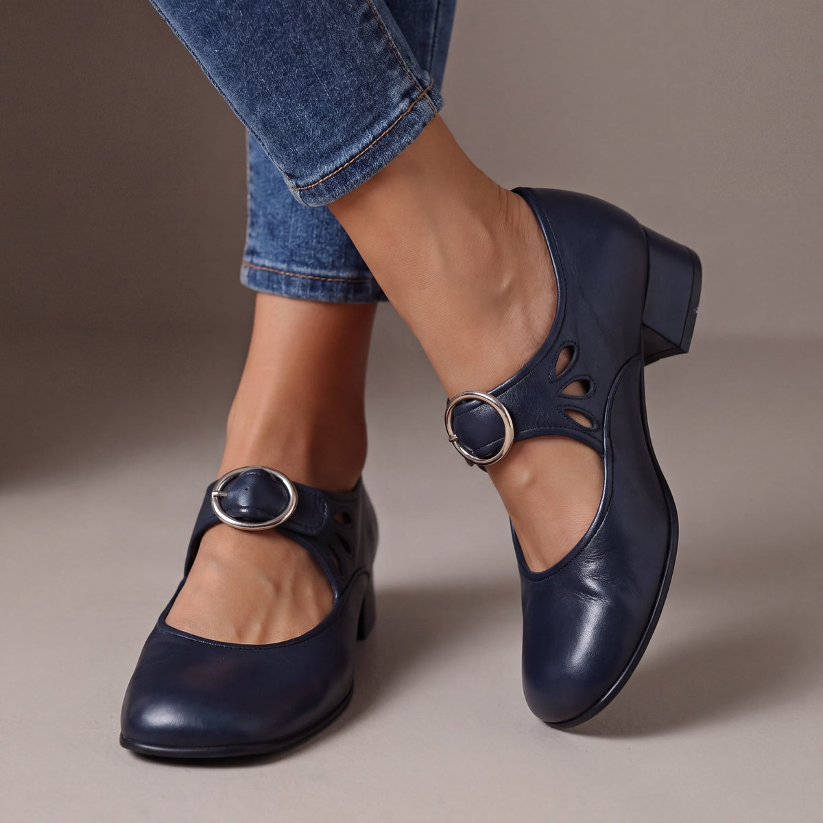 Zapatos Mary Jane Julia en azul marino